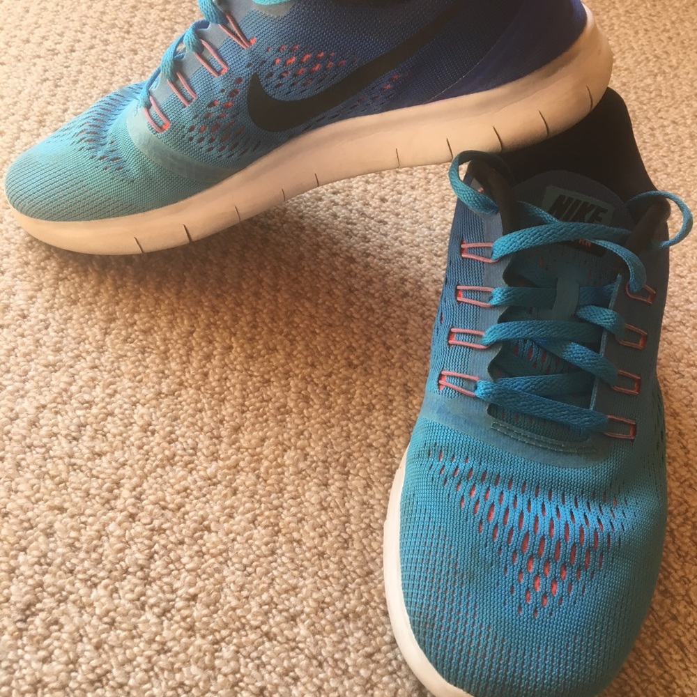 Nike running shoes - Picture 5 of 7